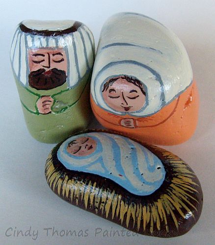 Decorative Rocks Basil-Peach Nativity Scene Figures